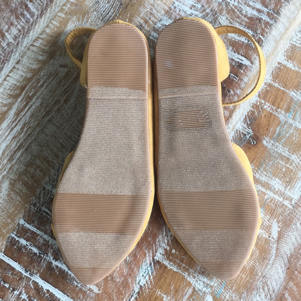 *SOLD* Old Navy d’Orsay pointed toe ballet flats - Picture 7 of 10